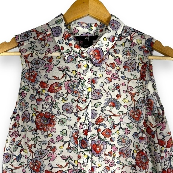 4 for $20 SALE! H&M Sleeveless Sheer Button Up Blouse Top, Multi Floral, Size 2 - Picture 3 of 10